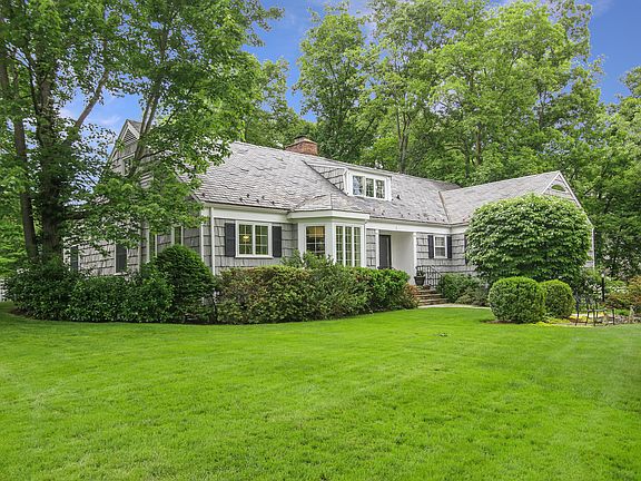 5th image of 8 Briar Del Cir