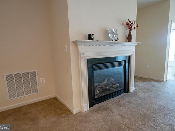 Fireplace with mantle