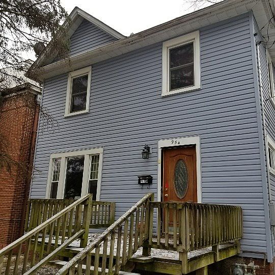 1st image of 954 N Rockton Ave