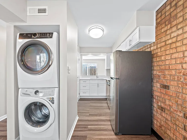 4901 Whitton Pl — Photo 6