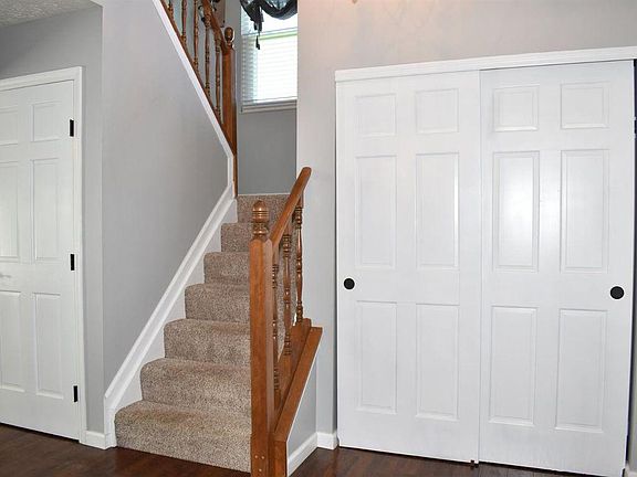 5th image of 2423 Brick House Ln