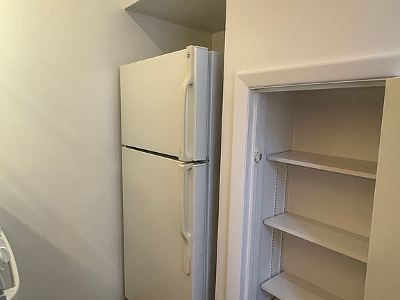 5th image of 222 Hicks St APT 3C