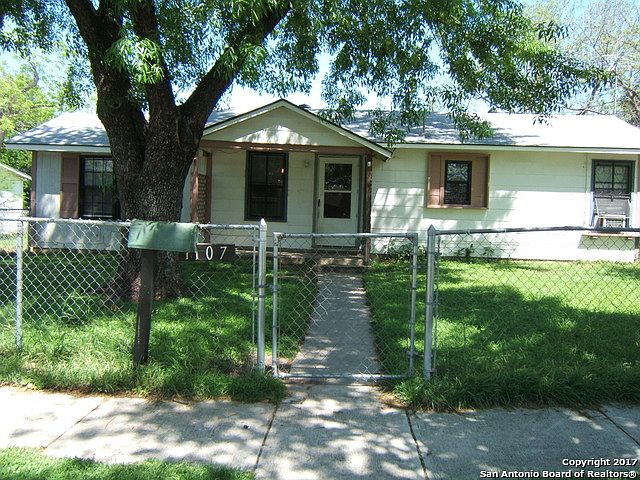 1st image of 1107 Ada St