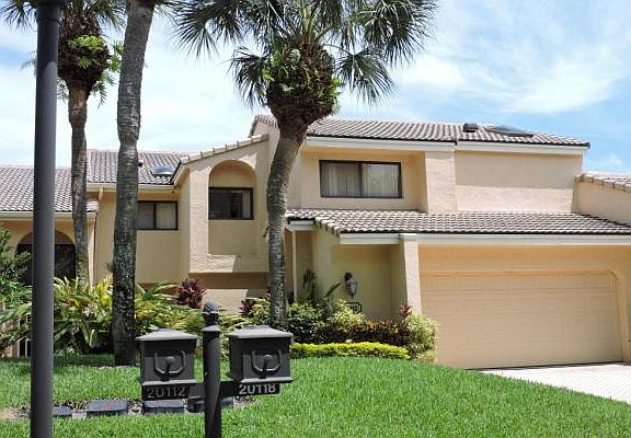 Home For Sale In Boca West
