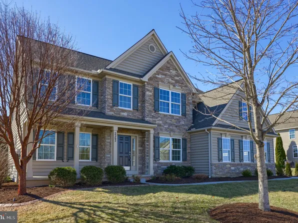 2262 Gondola Dr, Lancaster, PA 17601