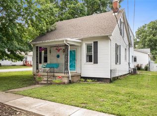 14 W Ash St, New Baden, IL