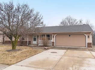 4135 Coventry Ln, Fort Wayne, IN 46804