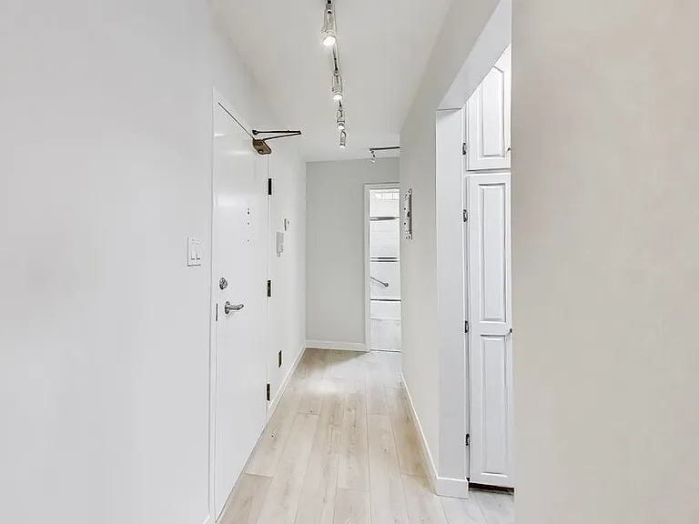 1737 Jackson St #307 — Photo 17
