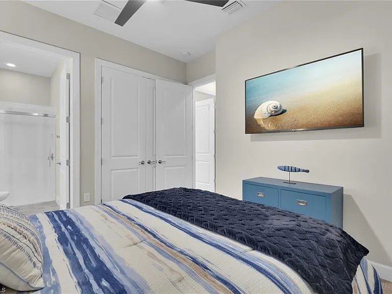 9630 Campanile Cir — Photo 24