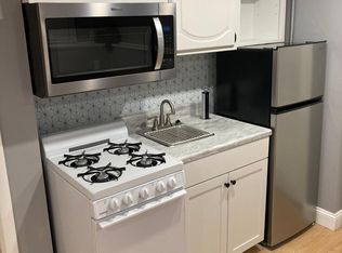 36 West St #4, Berea, OH