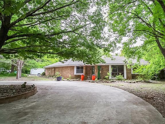 2nd image of 47 Meadowcreek Dr