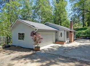 205 Pine Wood Way, Auburn, CA 95602