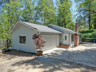 205 Pine Wood Way, Auburn, CA, 95602