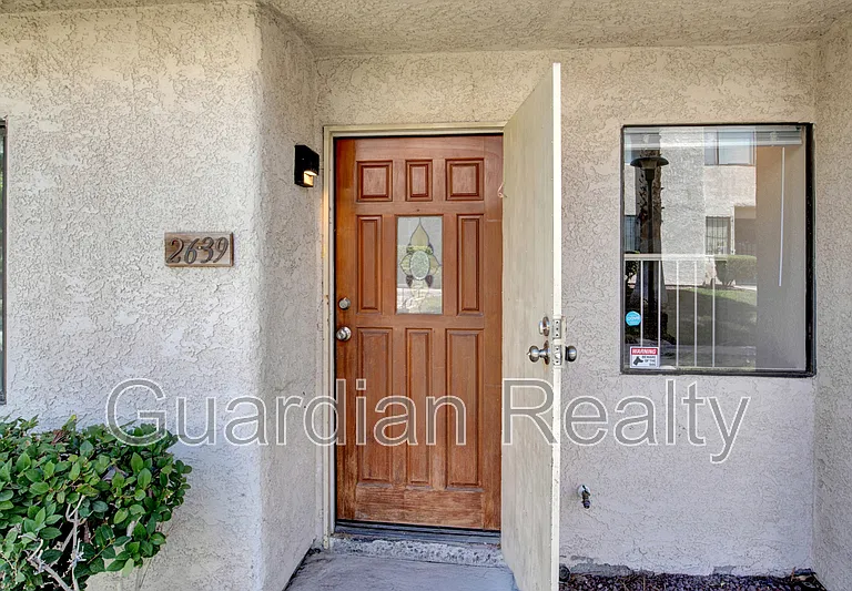 2639 Jacyra Ave — Photo 3