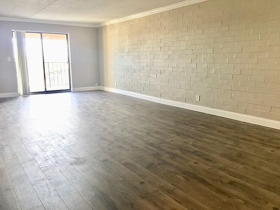 5th image of 165 Quincy Shore Dr #83