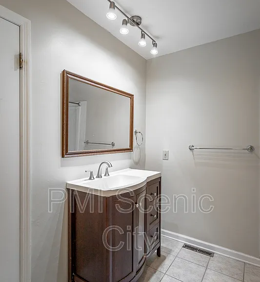1602 Rustic Homes Ln — Photo 20