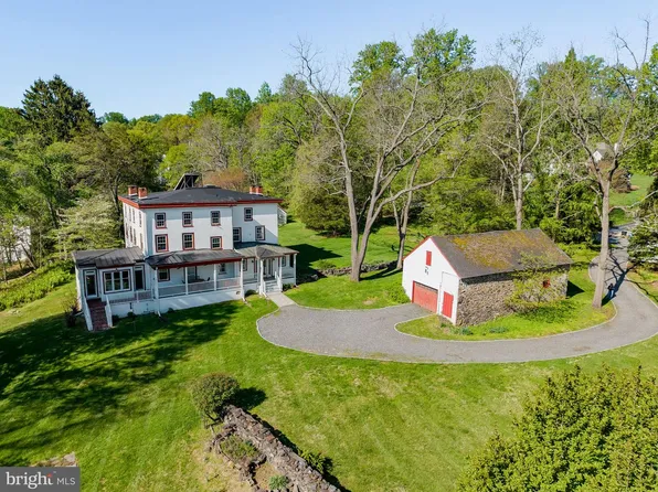 95 Indian Spring Rd, Media, PA 19063