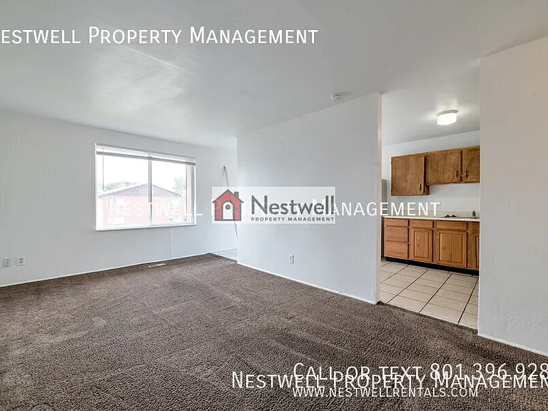 1881 W Lake Park Dr #3 — Photo 6