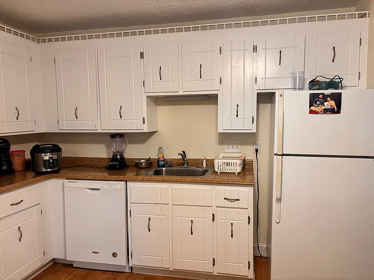 474 Broadway #35 — Photo 3
