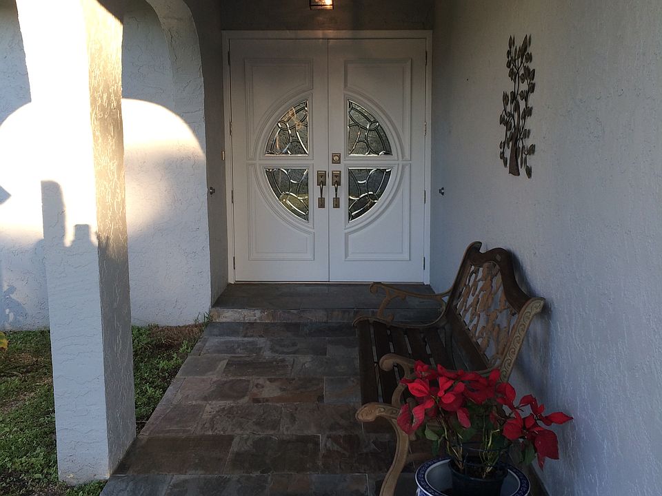 1st image of 112 Edward Ave