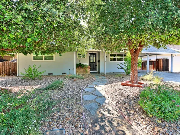 1116 4th St, Woodland, CA 95695