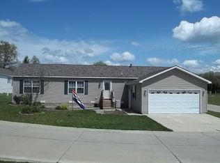 16037 Chester, Holly, MI 48442