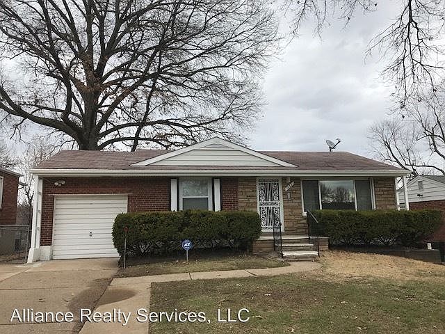 1st image of 1043 Donnell Ave