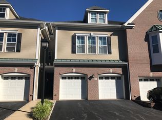 814 River Pl, Butler, NJ 07405