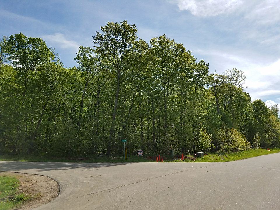 2nd image of Woodland Park Rd