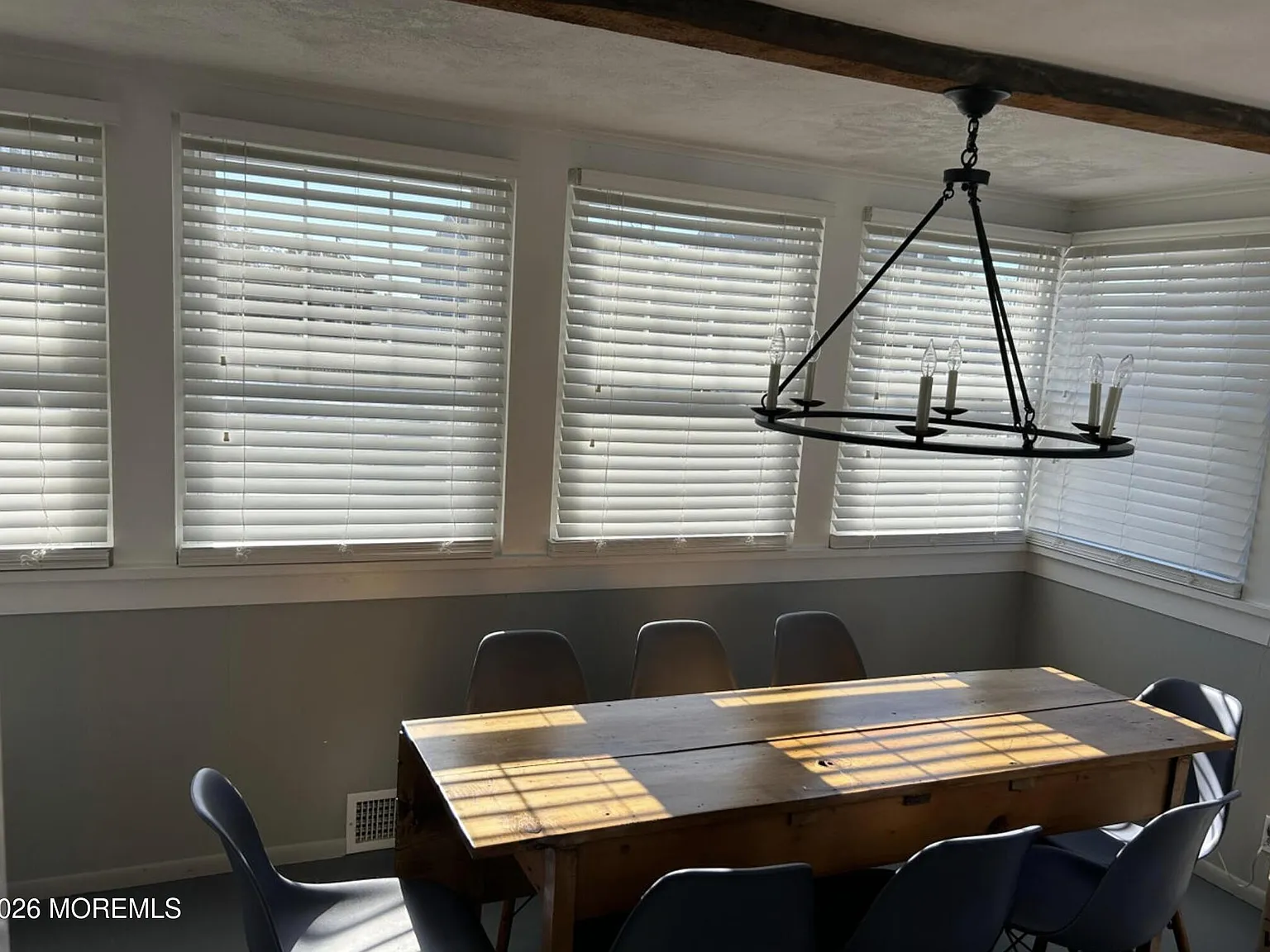4 bed, 2.0 bath, 1580 sqft, $3,450 — Photo 4