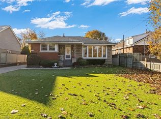 20 Burwell Ave, Hamilton, ON L8G 3L7