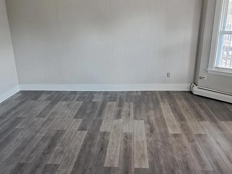 82 Green St #302 — Photo 3