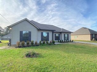 16500 Planche Rd, Covington, LA 70435