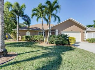 147 Flame Vine Dr, Naples, FL 34110