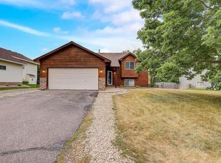 18564 English Ave, Farmington, MN 55024