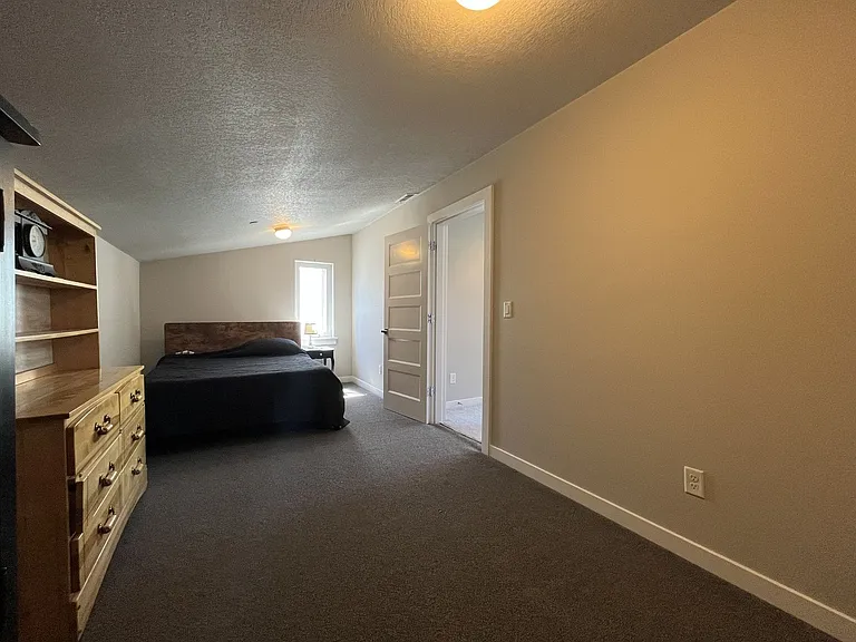11393 SW Barber St — Photo 54