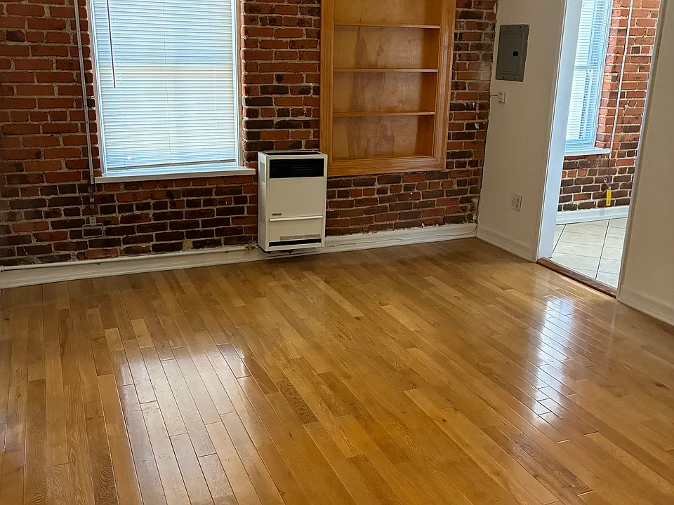 800 Las palmas LLC