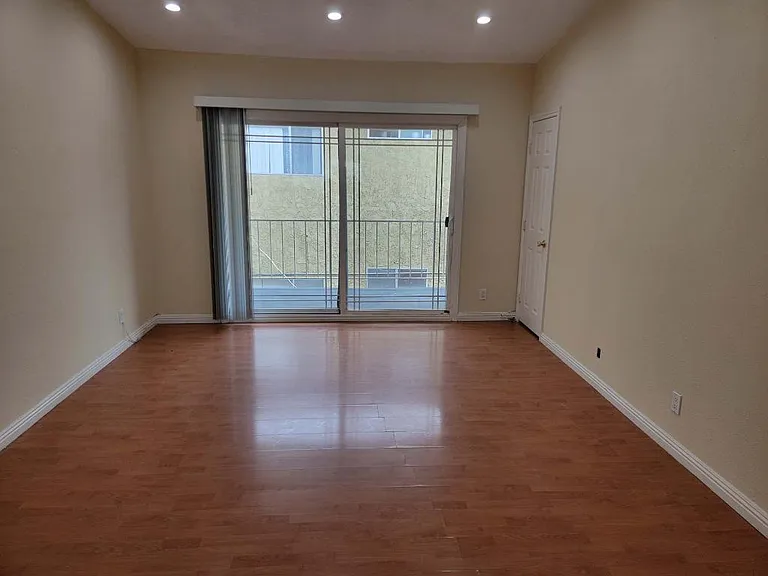 3740 Midvale Ave #1 — Photo 9