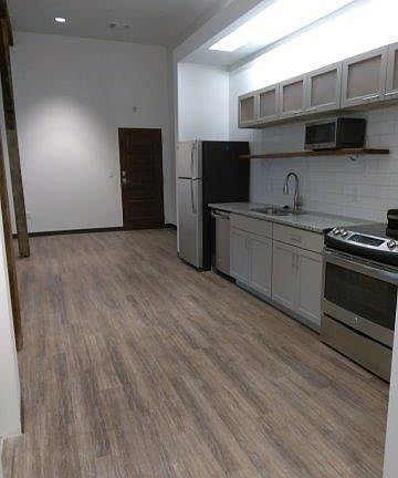 5th image of 1829 Madison Ave Unit C402