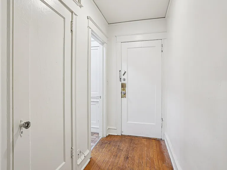 The Residences at Marchwood — Photo 17