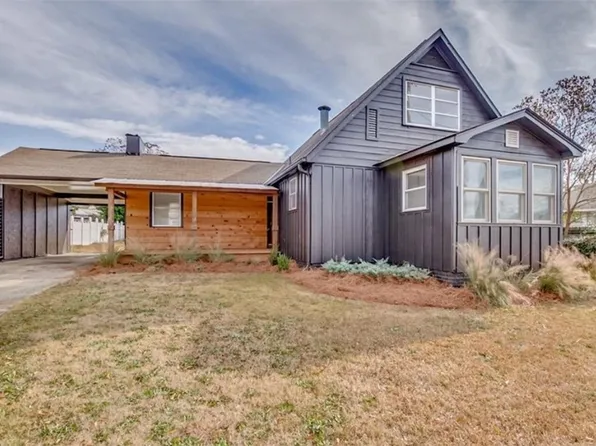 2109 Forest Lake Dr, Tuscaloosa, AL 35401