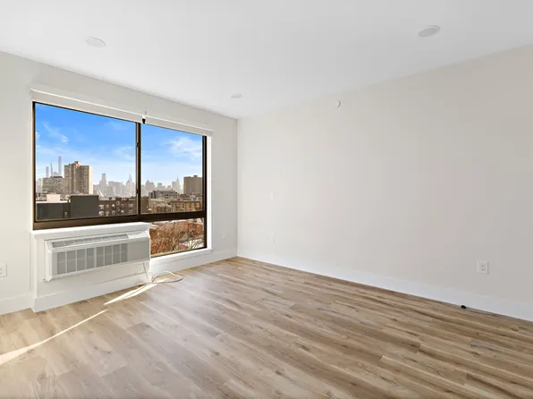 433 62nd Street image 3 of 19