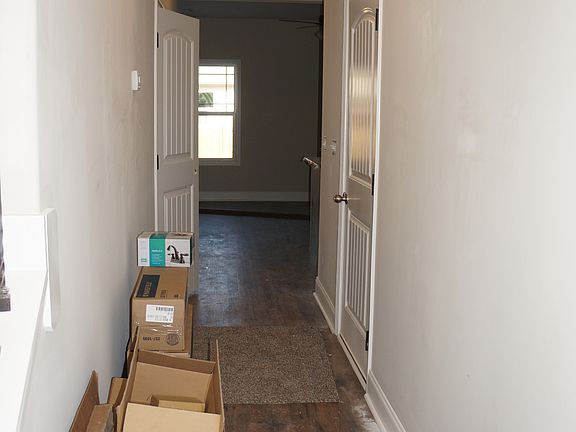 2nd image of 332 Fallow Cir