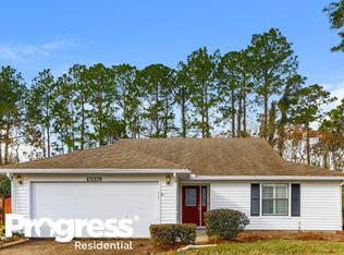 10840 Percheron Dr, Jacksonville, FL 32257