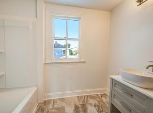 130 Van Norden St #3-1-2, Washington, NC 27889