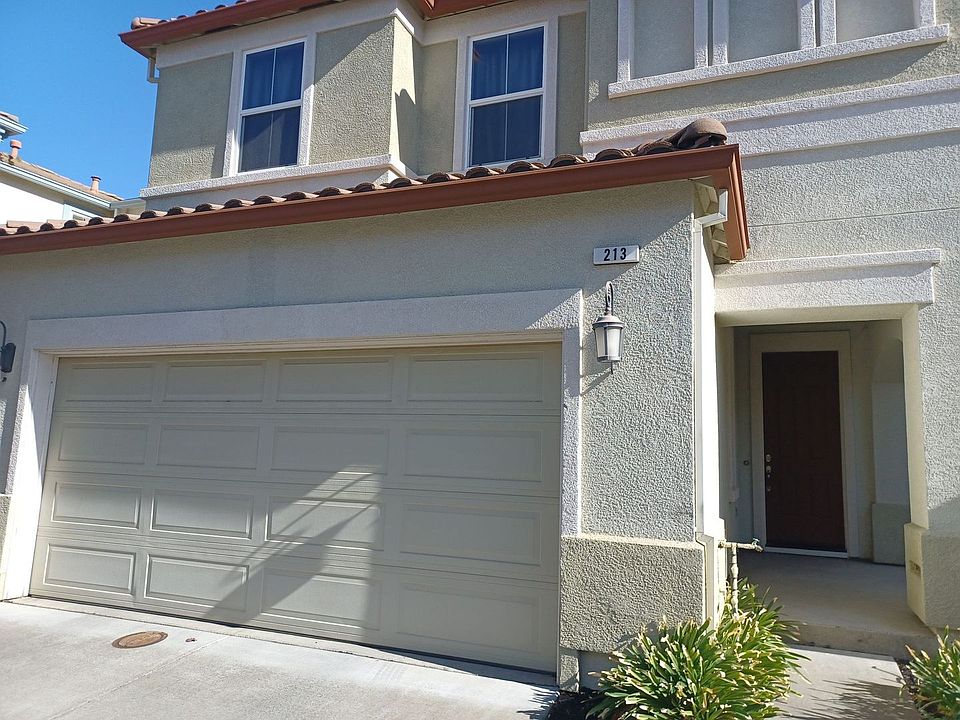 1st image of 213 Moscato Ct