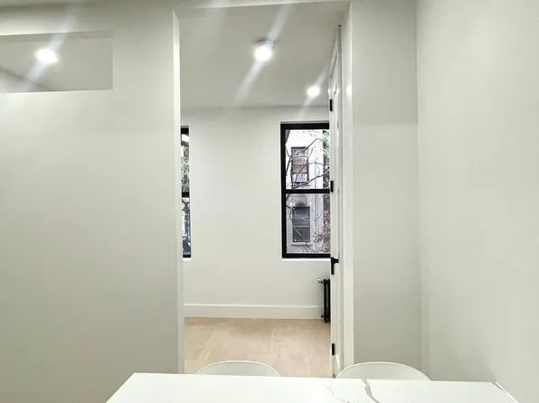 413 East 9th Street image 2 of 8