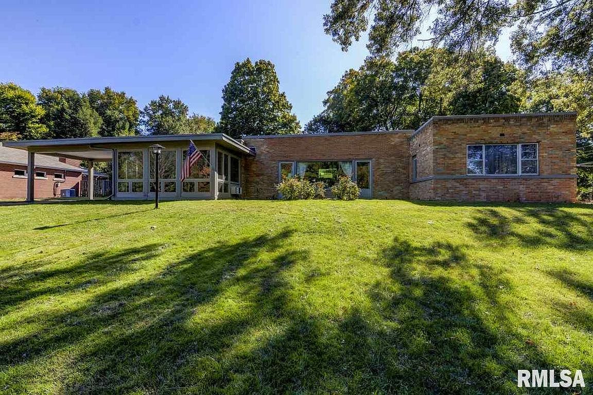 1660 W Laurel St, Leland Grove, IL 62704 Zillow