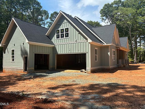 4th image of 638 Old Goldston Rd