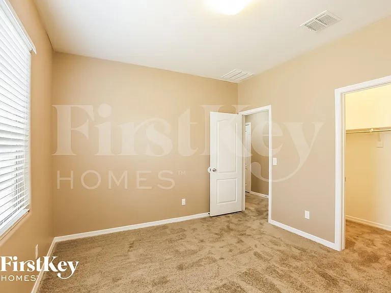 38105 W Isabella Ln — Photo 9